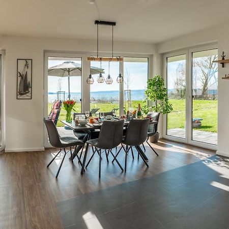 Hangar 19 Luxusbungalow Am See H8 Schwerin  Ngoại thất bức ảnh
