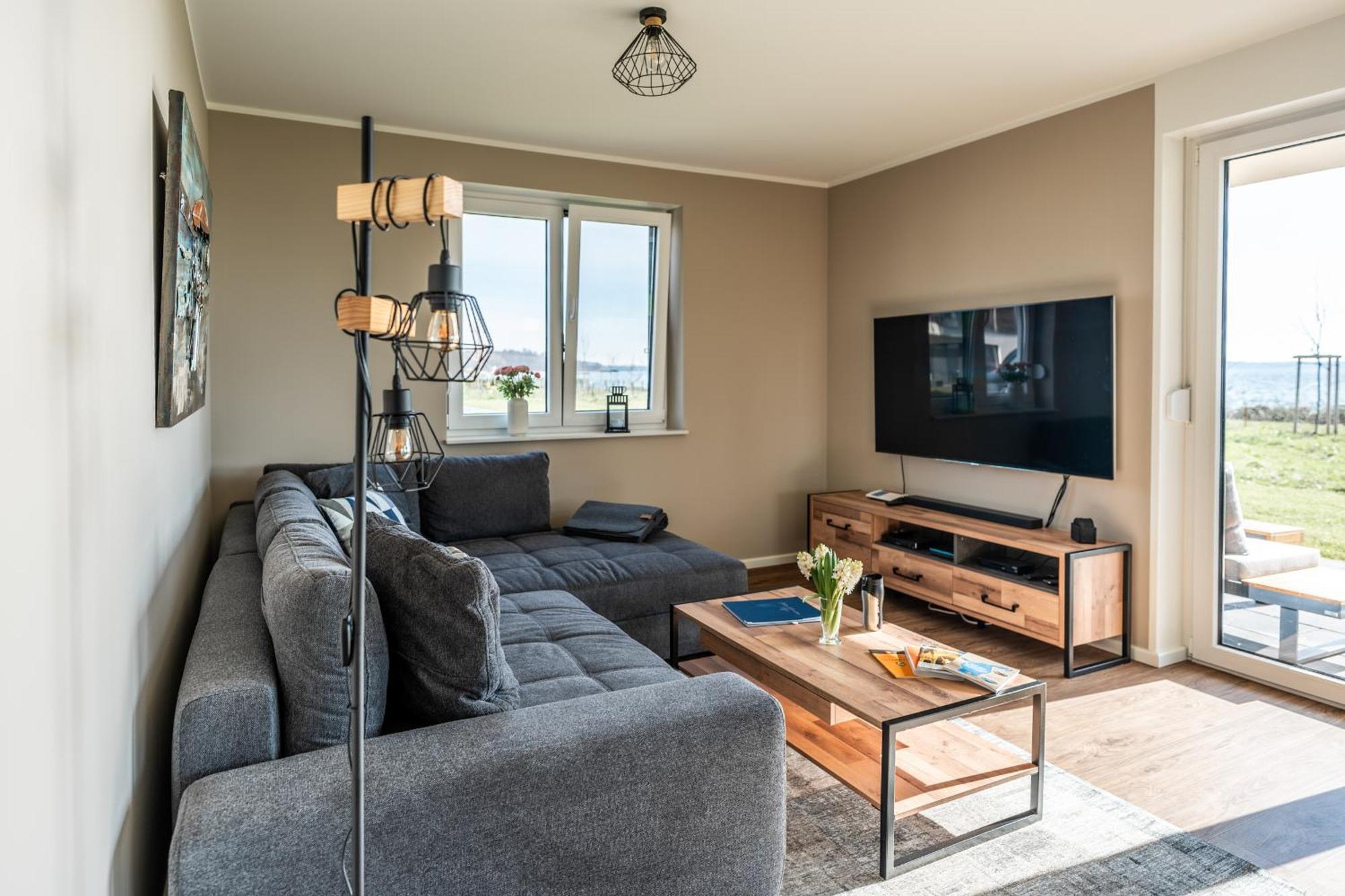 Hangar 19 Luxusbungalow Am See H8 Schwerin  Ngoại thất bức ảnh